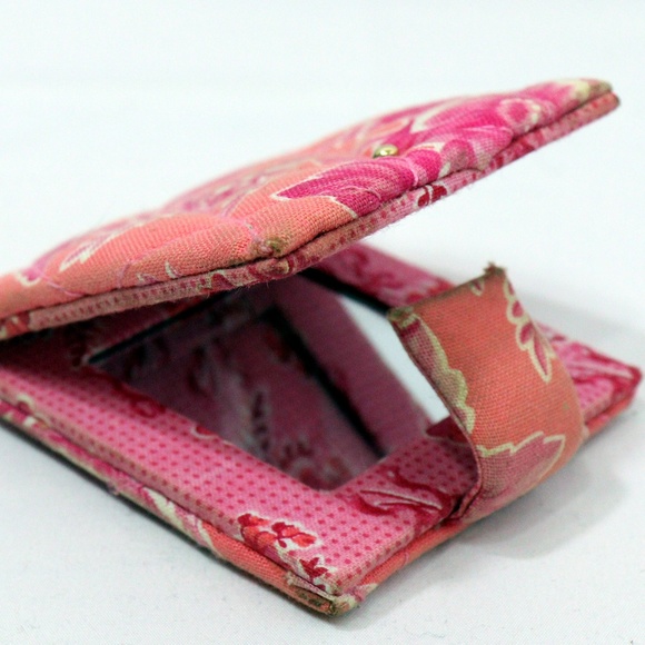 Vera Bradley Purse Mirror - Picture 5 of 8